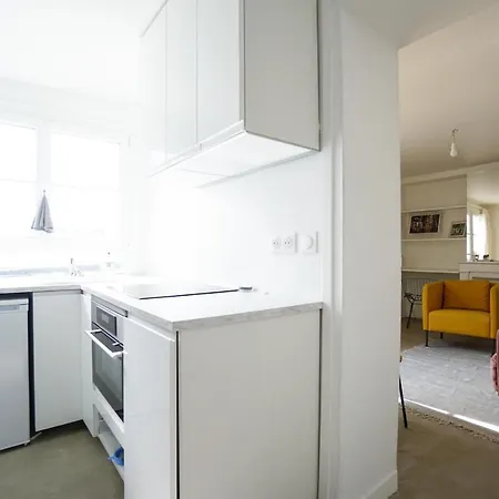 Beautiful Apartment At 2 Mn From Pigalle Paris